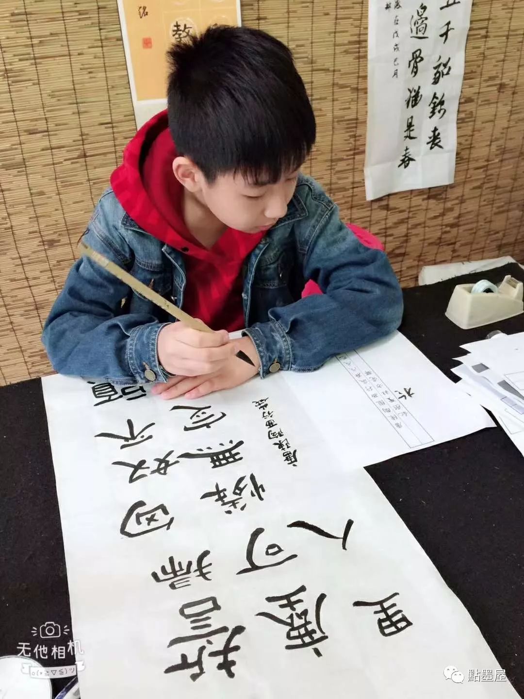 孩子学习书法的最佳年龄是几岁? 先学硬笔还是软笔？